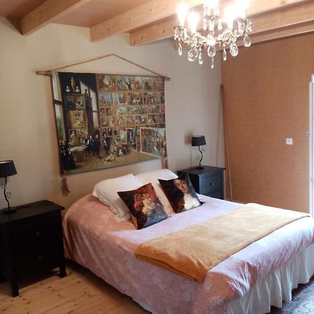 Ferienwohnung Chambre D'Hotes Acces Separe Et Possibilite Table D'Hotes Sur Reservation Ver  Exterior foto